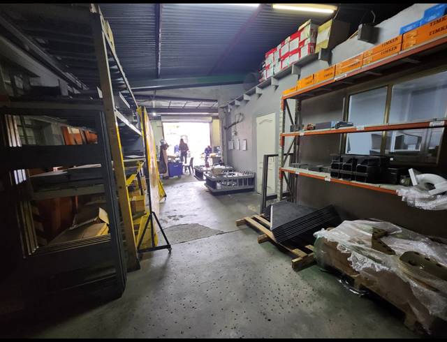 714M² WORKSHOP FOR SALE IN DALVIEW